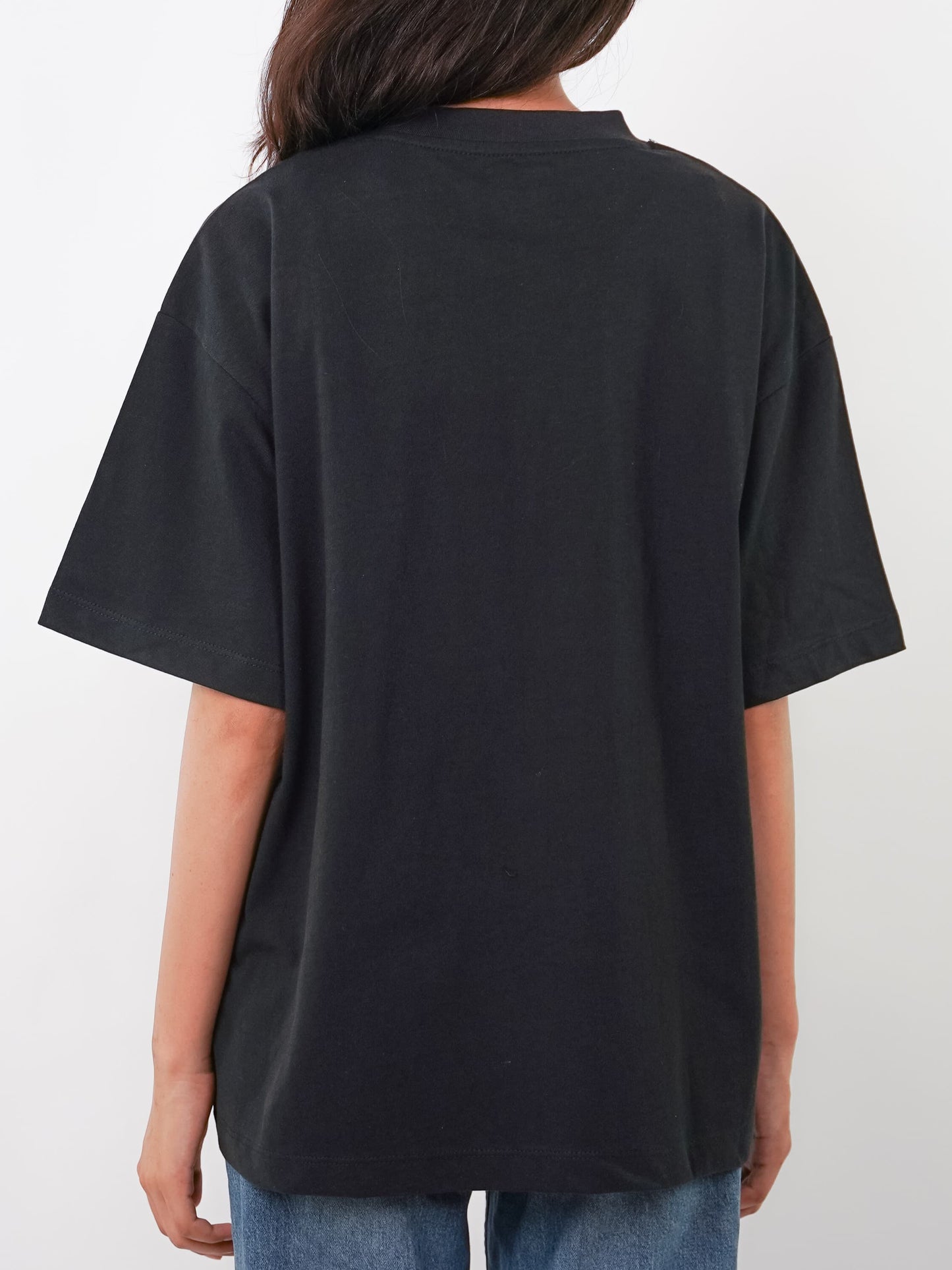 PLAIN | BLACK TEE