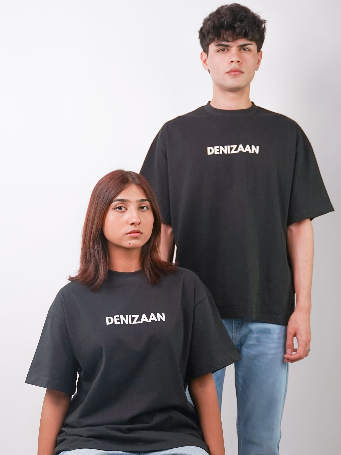 QALEENKAAR | BLACK TEE